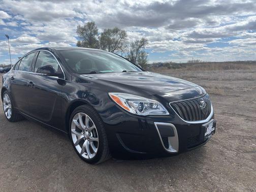 Ebony Twilight Metallic 2017 Buick Regal Turbo GS