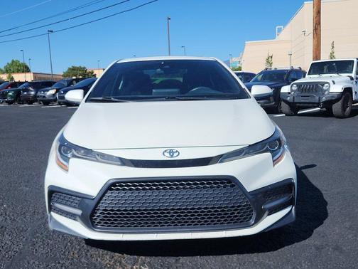 Blizzard Pearl 2020 Toyota Corolla SE