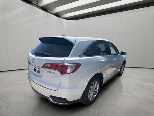 White Diamond Pearl 2018 Acura RDX Technology Package