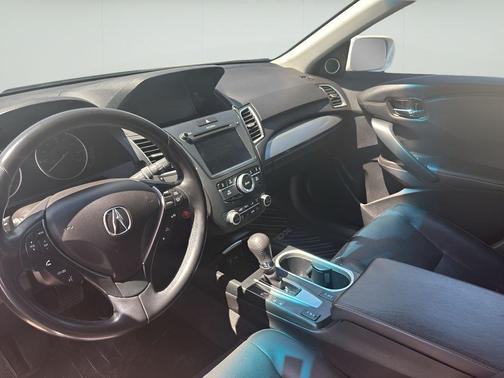 White Diamond Pearl 2018 Acura RDX Technology Package
