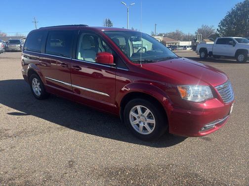 2012 Chrysler Town & Country Touring
