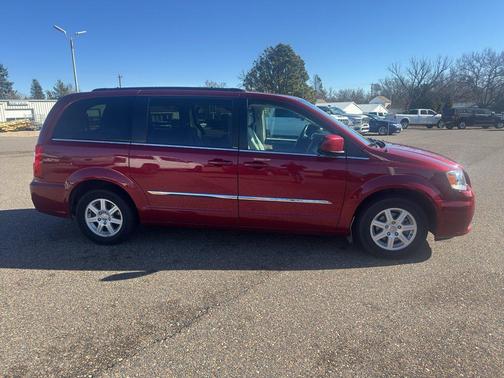 2012 Chrysler Town & Country Touring