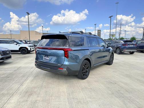 Astra Blue 2025 Kia Carnival Hybrid SX