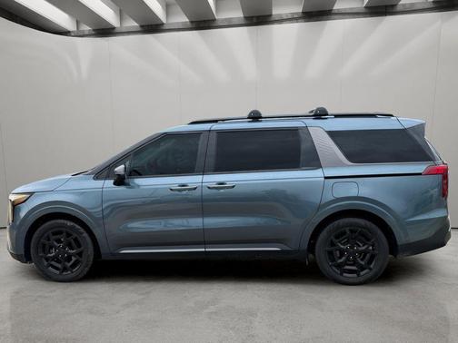 Astra Blue 2025 Kia Carnival Hybrid SX