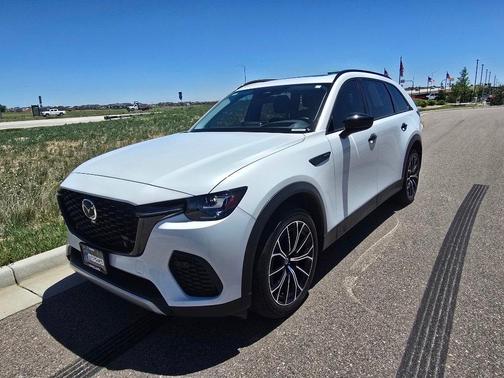 Rhodium White Premium 2025 Mazda CX-70 PHEV Premium Package