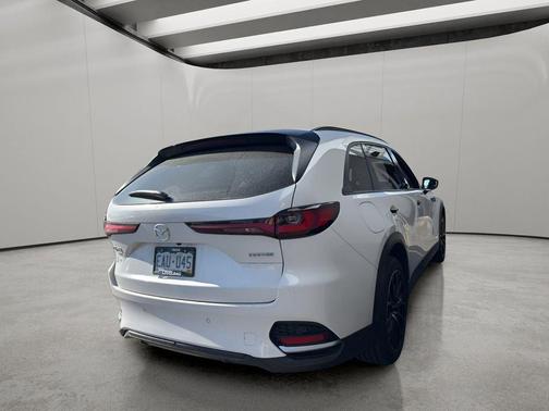 Rhodium White Premium 2025 Mazda CX-70 PHEV Premium Package