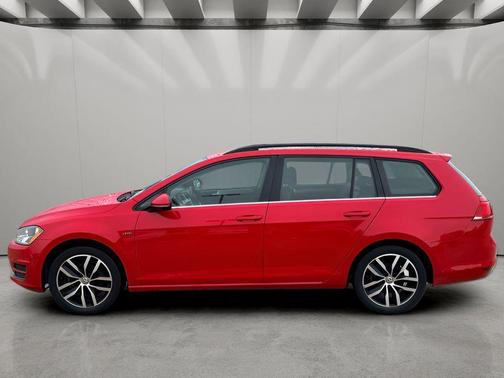 Tornado Red 2016 Volkswagen Golf SportWagen TSI Limited Edition