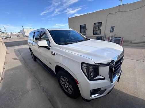2021 GMC Yukon XL SLE
