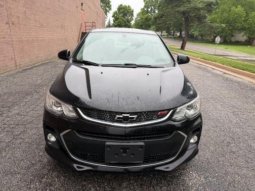Mosaic Black Metallic 2019 Chevrolet Sonic LT