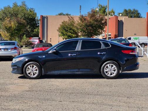 2017 Kia Optima LX