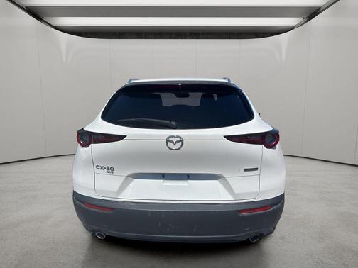 Snowflake White Pearl Mica 2022 Mazda CX-30 2.5 S Select Package