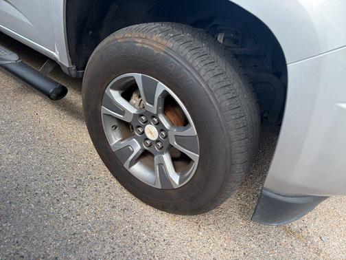 Gray 2015 Chevrolet Colorado Z71