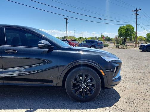 Ebony Twilight Metallic 2025 Buick Envista Sport Touring FWD