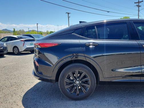 Ebony Twilight Metallic 2025 Buick Envista Sport Touring FWD