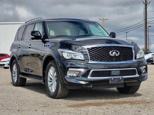 2017 INFINITI QX80 Base