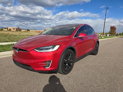 2018 Tesla Model X 75D