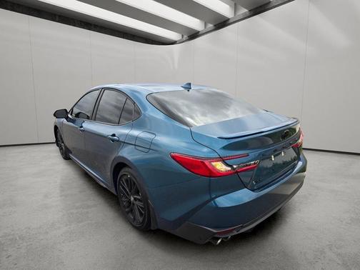 Ocean Gem 2026 Toyota Camry SE