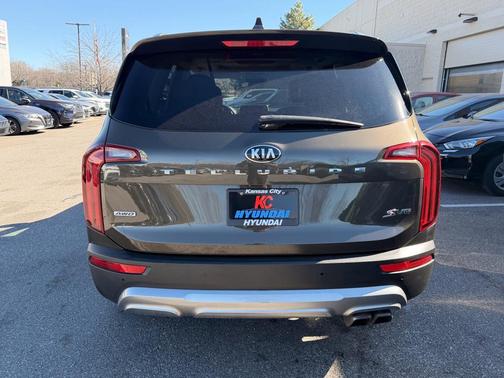 2020 Kia Telluride S