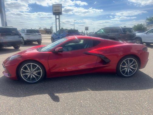 Red Mist Metallic Tintcoat 2024 Chevrolet Corvette Stingray w/2LT