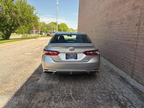 Celestial Silver Metallic 2024 Toyota Camry SE
