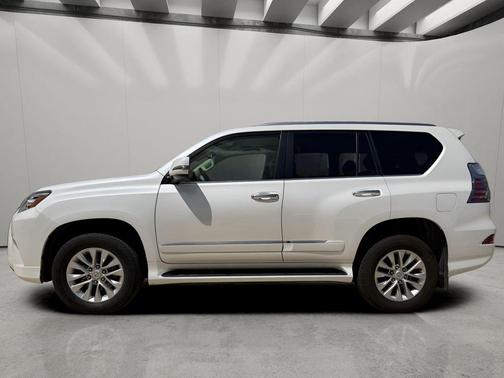Starfire Pearl 2019 Lexus GX 460 Premium