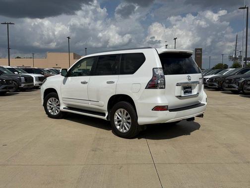 Starfire Pearl 2019 Lexus GX 460 Premium