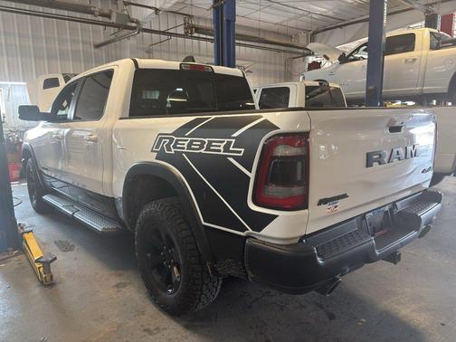 Bright White Clearcoat 2021 RAM 1500 Rebel