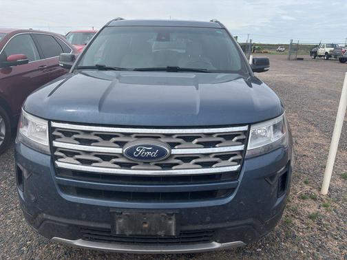 BLUE METALLIC 2018 Ford Explorer XLT