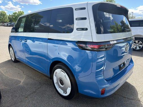 Cabana Blue 2025 Volkswagen ID. Buzz 1st Edition