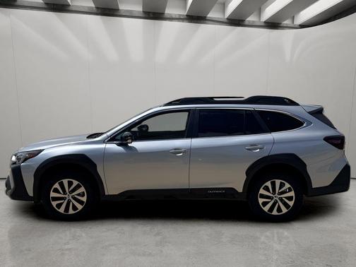Ice Silver Metallic 2025 Subaru Outback Premium