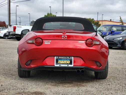 2016 Mazda MX-5 Miata Grand Touring