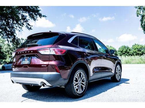 2021 Ford Escape SEL