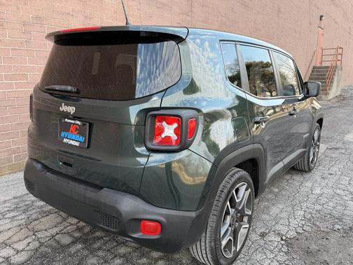 2021 Jeep Renegade Jeepster FWD