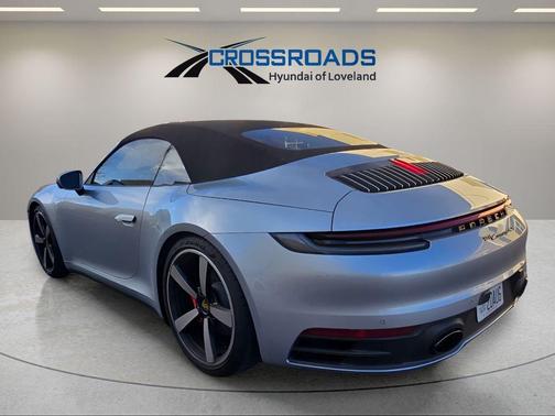2021 Porsche 911 Carrera 4S Cabriolet
