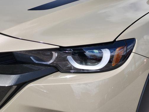2025 Mazda CX-50 2.5 Turbo Meridian Edition