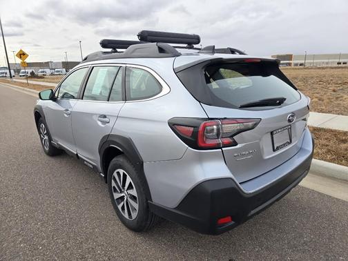 2024 Subaru Outback Base