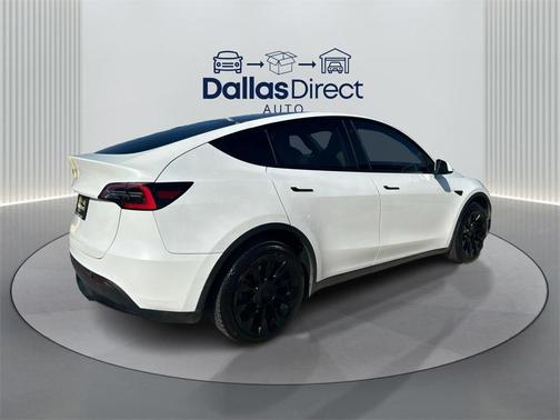 2021 Tesla Model Y Standard Range Rear-Wheel Drive