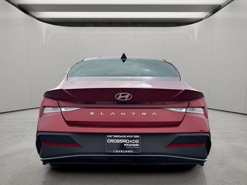 Ultimate Red 2025 Hyundai ELANTRA SE