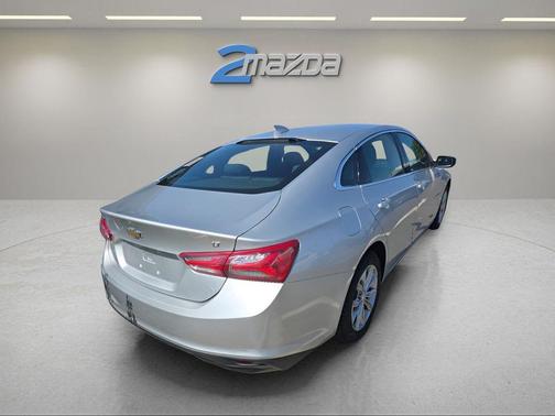2021 Chevrolet Malibu FWD LT