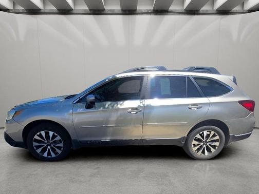 Tungsten Metallic 2017 Subaru Outback 2.5i Limited