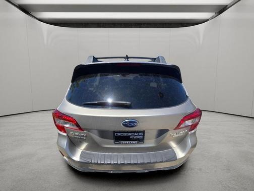 Tungsten Metallic 2017 Subaru Outback 2.5i Limited