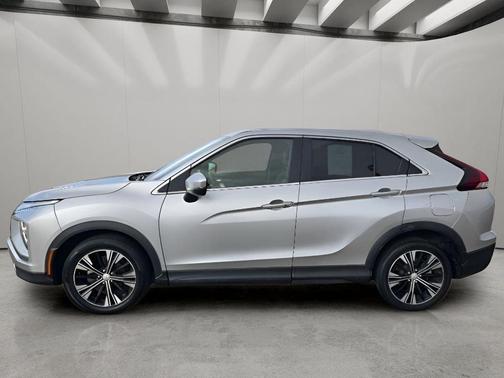 Alloy Silver Metallic 2022 Mitsubishi Eclipse Cross SE
