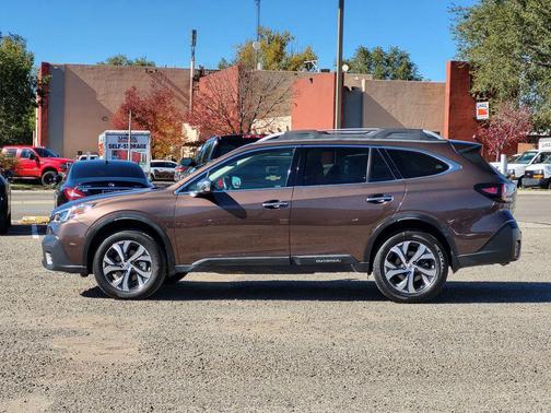 2020 Subaru Outback Touring XT