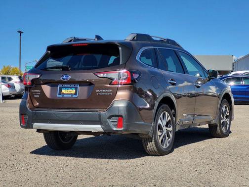 2020 Subaru Outback Touring XT