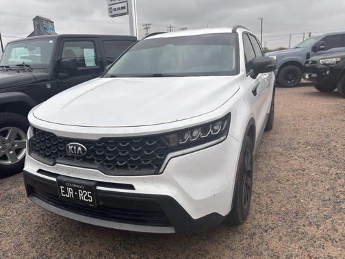 Glacial White Pearl 2021 Kia Sorento S