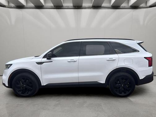 Glacial White Pearl 2021 Kia Sorento S