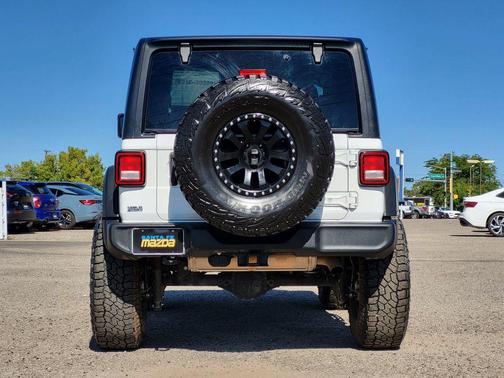 2022 Jeep Wrangler Sport S