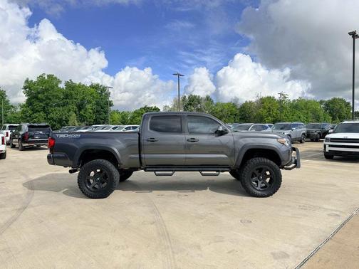 Magnetic Gray Metallic 2019 Toyota Tacoma TRD Off Road