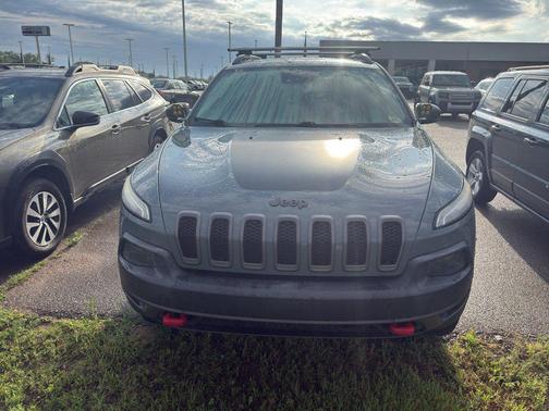 Anvil Clear Coat 2014 Jeep Cherokee Trailhawk