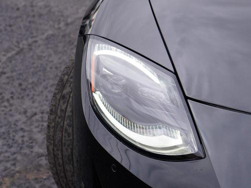 Black Diamond Pearl 2024 Nissan Z Sport Auto